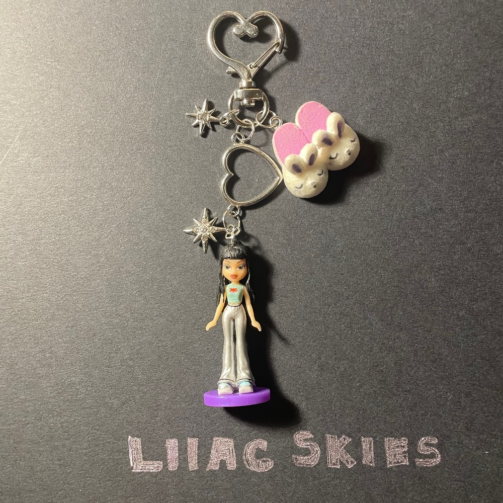 Lilac Skies Key/Bag Charms Bratz